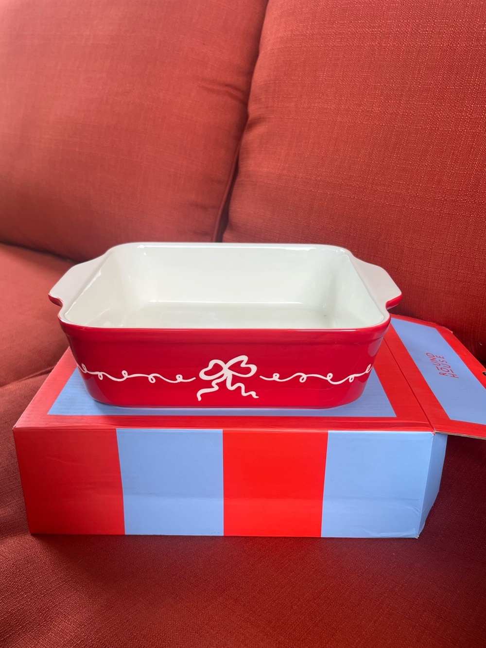 NIB Round House Baking Dish